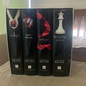 Twilight books